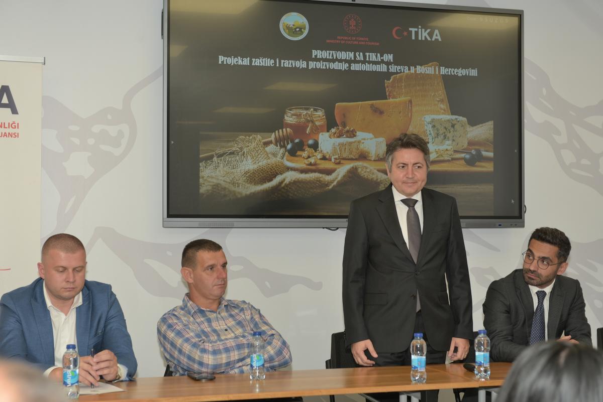 TIKA i Mljekari RS